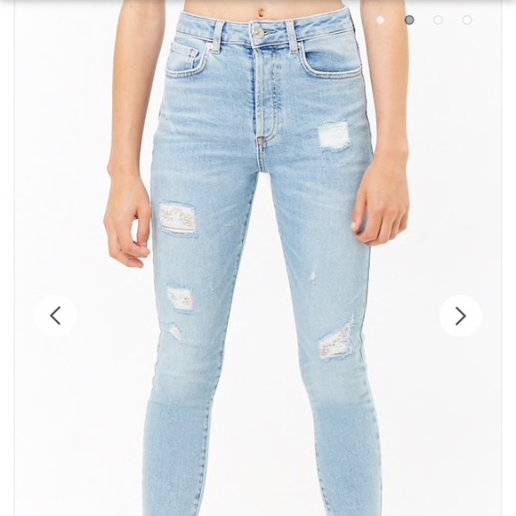 High Rise Mom Jeans - Picture 3 of 4